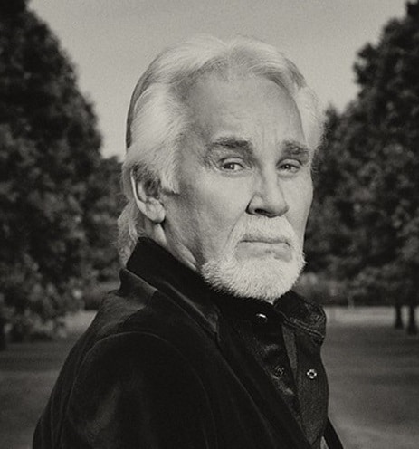 Country-Pop Icon Kenny Rogers Passes Away