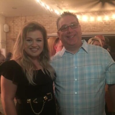 Some fun at Kelly Clarkson’s home in Nashville.