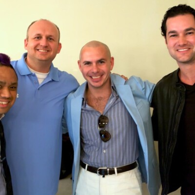 (2013) DJ Flipside and Justin Roman with one of our faves, Pitbull.